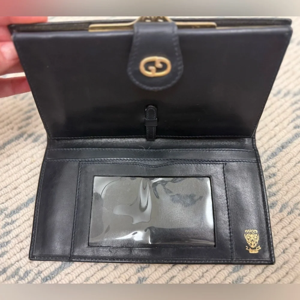 GUCCI Vintage 80’s Rare Navy GG Supreme Monogram Canvas Clutch W/ Crossbody